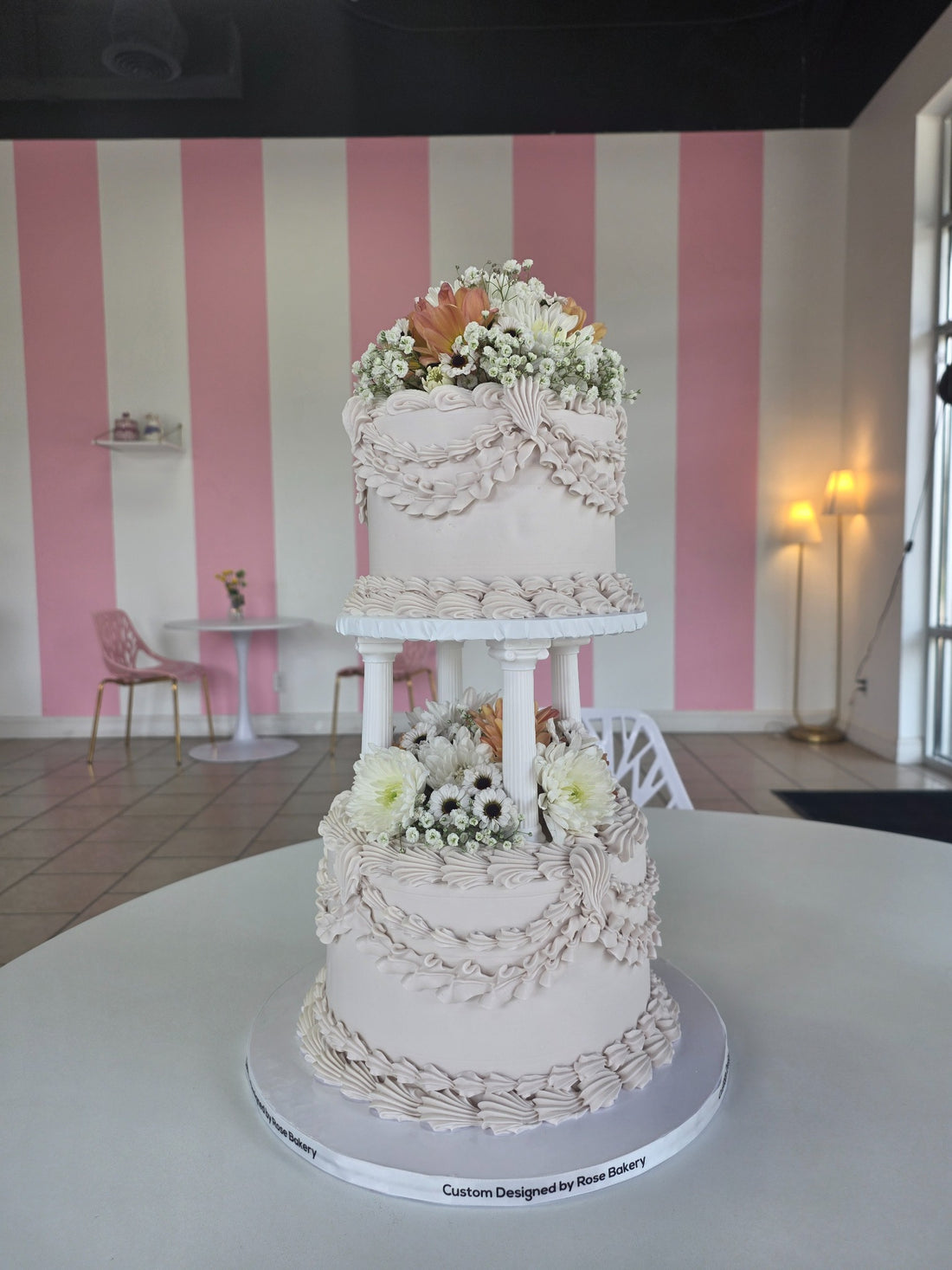White floral wedding cake made by Rose Cake Louisville